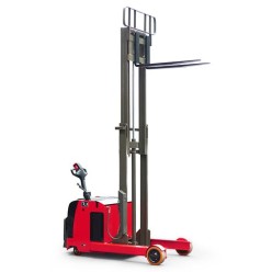 Ричтрак с площадкой для оператора RTX15/25 OXLIFT 2500 мм 1500 кг Ричтрак с площадкой для оператора RTX15/25 OXLIFT 2500 мм 1500 кг