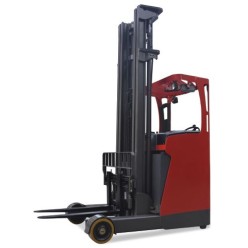 Ричтрак с кабиной для оператора RTX16 OXLIFT 8000 мм 1600 кг Ричтрак с кабиной для оператора RTX16 OXLIFT 8000 мм 1600 кг
