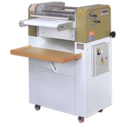 Тестозакаточная машина SOTTORIVA С600/3 Тестозакаточная машина SOTTORIVA С600/3
