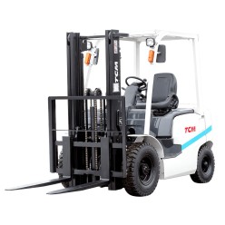 Газобензиновый вилочный погрузчик TCM FG30T3C SMART Газобензиновый вилочный погрузчик TCM FG30T3C SMART